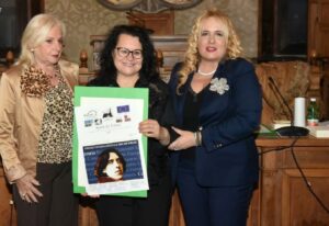 Al Salotto dei Due Mondi arrivano Maria Concetta Borgese e Sabrina Morelli, scrittrici e giornaliste.Sabato ore 16 45 Arte